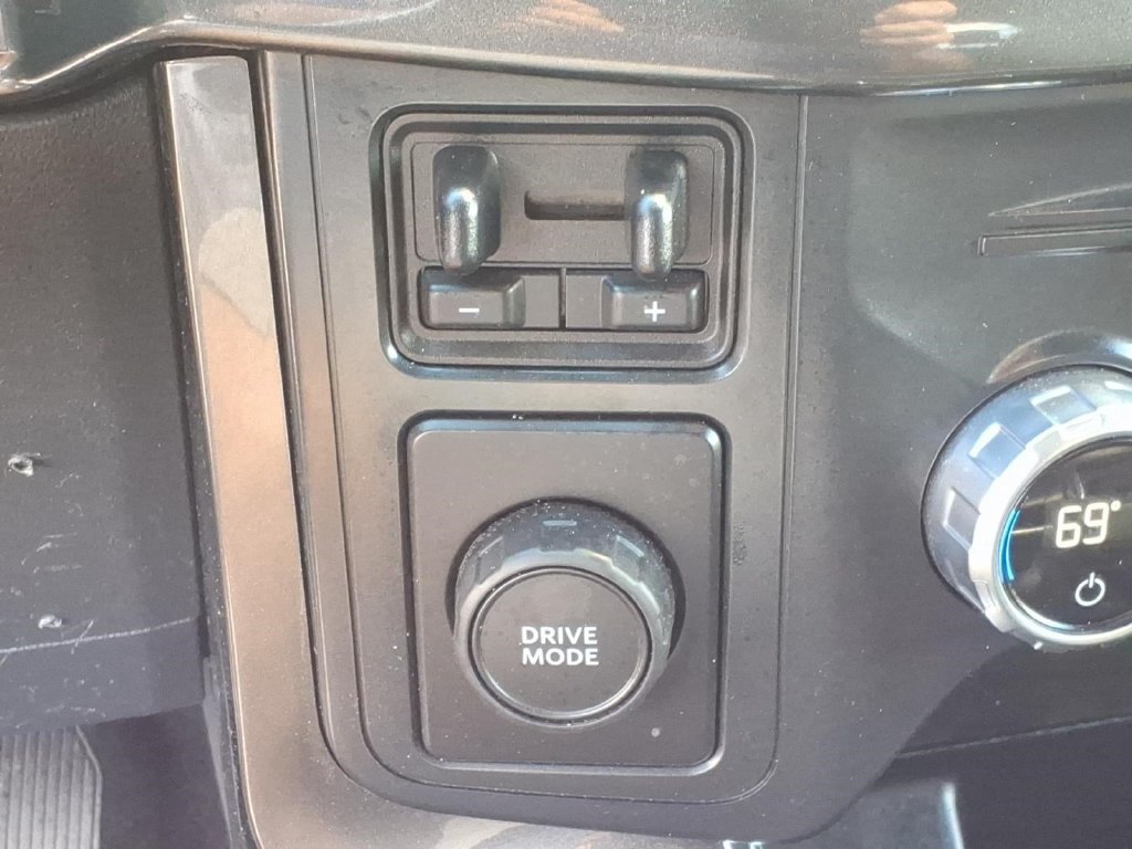 Used 2021 Ford F150 XLT w/ Equipment Group 302A High RWD image 25
