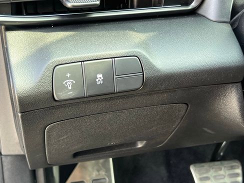 Used 2025 Hyundai Elantra N image 28