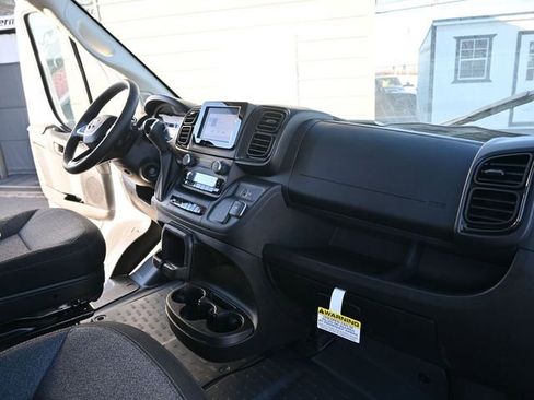 New 2026 RAM ProMaster 3500 w/ Cold Weather Group image 37