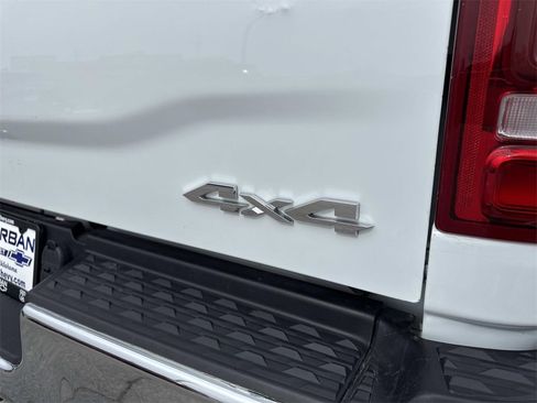 Used 2023 RAM 2500 Big Horn w/ Level 1 Equipment Group image 6