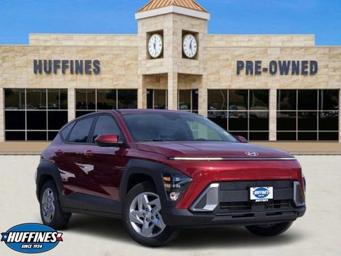 Certified 2026 Hyundai Kona SE FWD image 1