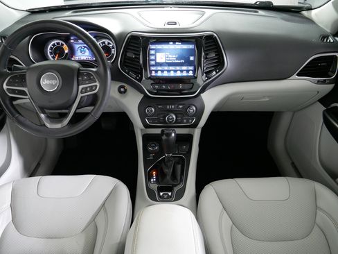 Used 2021 Jeep Cherokee Limited AWD/4WD image 10