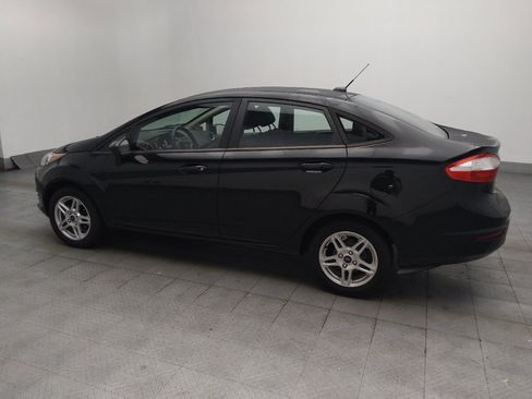 Used 2019 Ford Fiesta SE FWD image 3