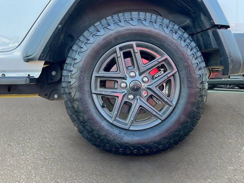 Certified 2024 Jeep Wrangler Sport S AWD/4WD image 27