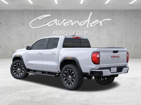 New 2026 GMC Canyon Denali image 3
