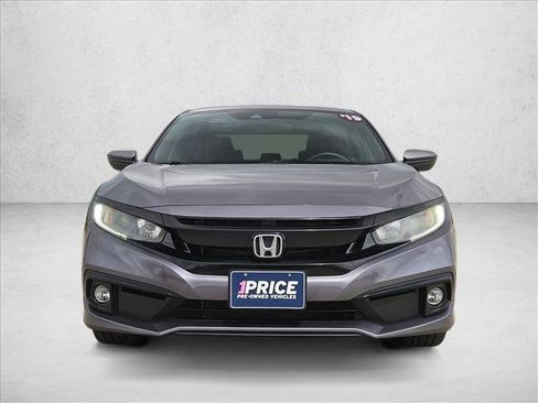 Used 2019 Honda Civic Sport image 2