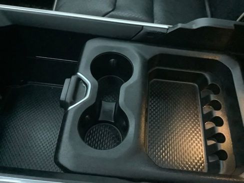 Used 2019 RAM 1500 Laramie image 31