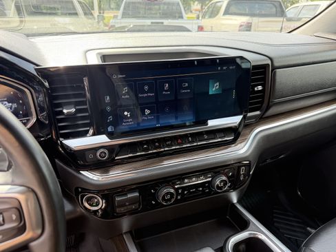 Used 2023 Chevrolet Silverado 1500 LT Trail Boss w/ Convenience Package II AWD/4WD image 19
