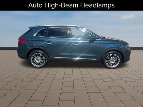 Used 2016 Lincoln MKX Reserve w/ Technology Package AWD/4WD image 11