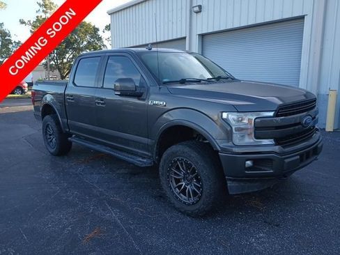 Used 2018 Ford F150 Lariat w/ Equipment Group 502A Luxury AWD/4WD image 6