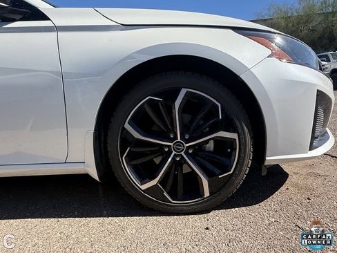 Used 2023 Nissan Altima 2.5 SR AWD/4WD image 6