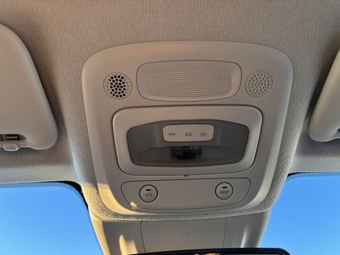 Used 2024 FIAT 500 e (RED) image 22