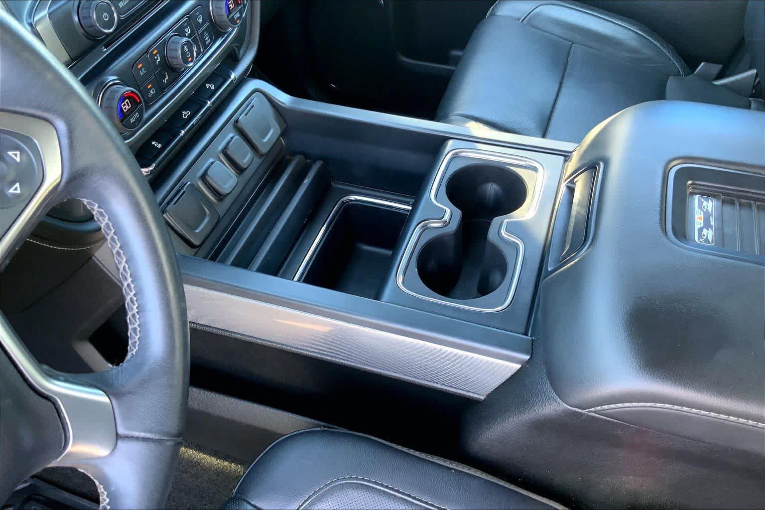 Used 2018 Chevrolet Silverado 1500 LTZ Z71 AWD/4WD image 17