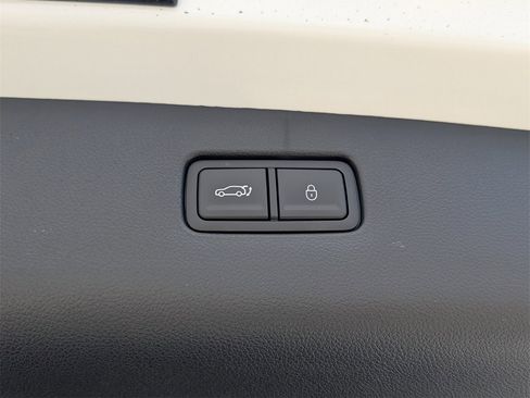 New 2026 Genesis GV70 2.5T image 27