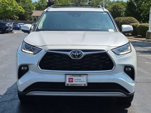 Certified 2025 Toyota Highlander Platinum AWD/4WD image 4