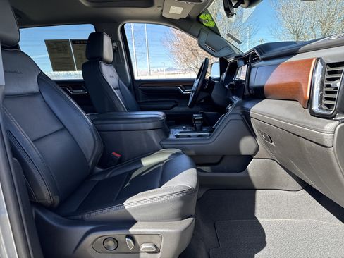 Used 2023 GMC Sierra 1500 Denali w/ Denali Reserve Package image 22