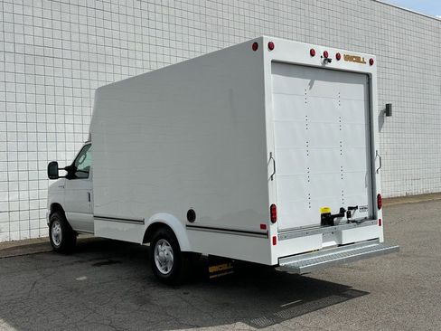 New 2027 Ford E-350 and Econoline 350 Super Duty w/ Power Equipment Group image 26