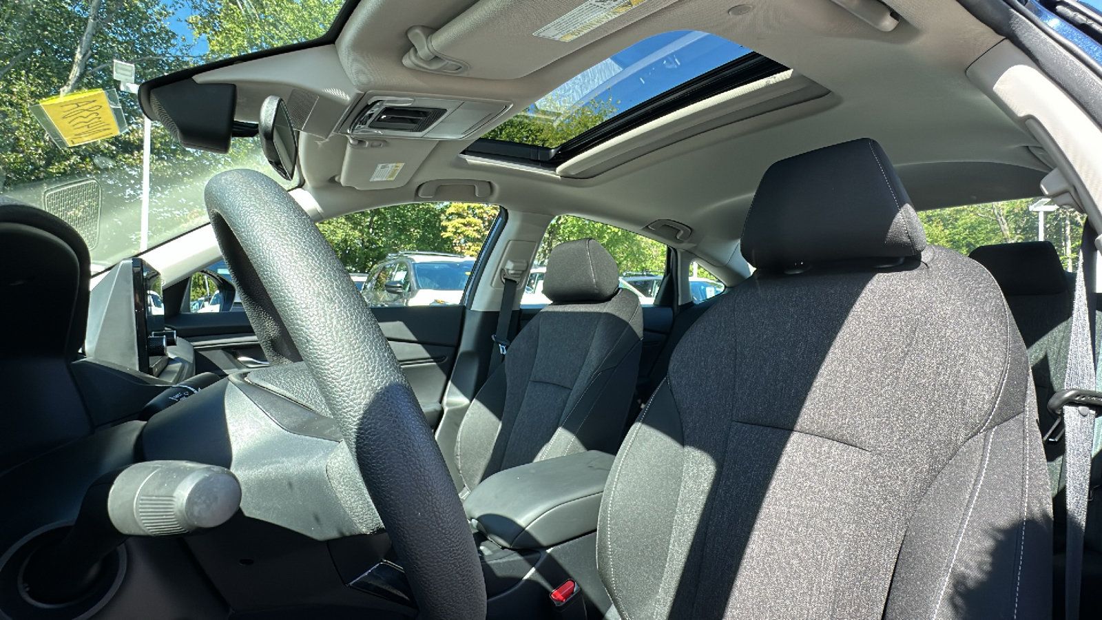 Used 2024 Honda Accord EX image 12