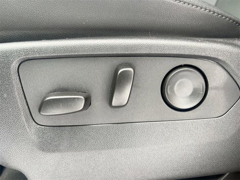 Used 2025 Chevrolet Silverado 1500 LT Trail Boss w/ Convenience Package II image 13