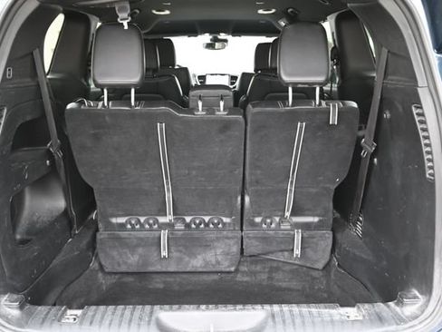 Used 2025 Chrysler Pacifica Select FWD image 6