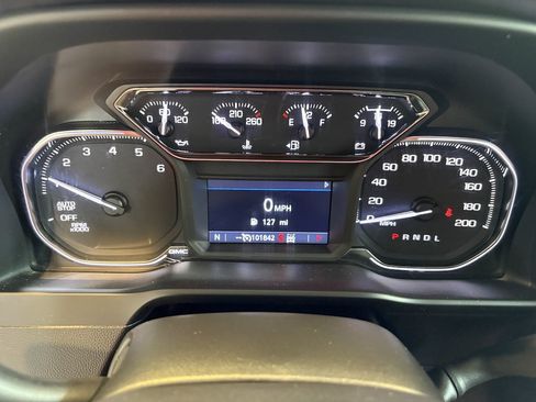 Used 2019 GMC Sierra 1500 SLT w/ SLT Premium Package AWD/4WD image 17