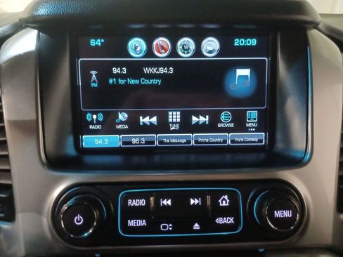 Used 2018 Chevrolet Tahoe LT image 12