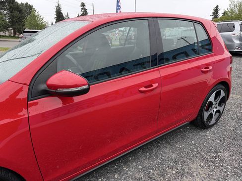 Used 2013 Volkswagen GTI Driver's Edition FWD image 11
