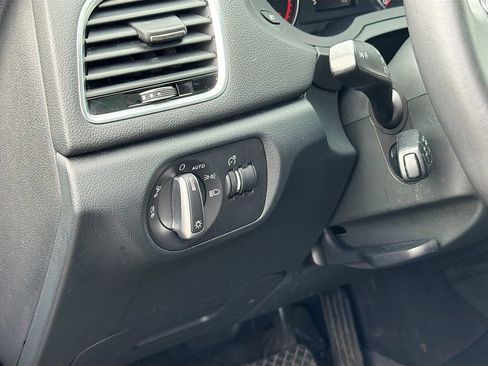 Used 2017 Audi Q3 2.0T Premium Plus w/ Premium Plus Package image 10