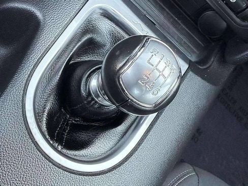 Used 2019 Ford Mustang Coupe image 22