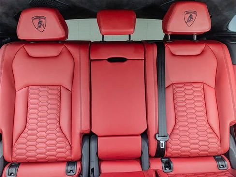 Used 2020 Lamborghini Urus AWD/4WD image 34