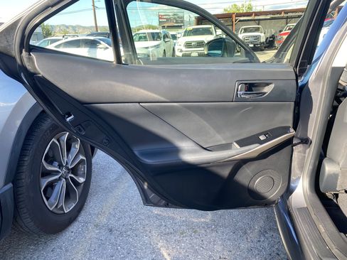 Used 2016 Lexus IS 200t image 17