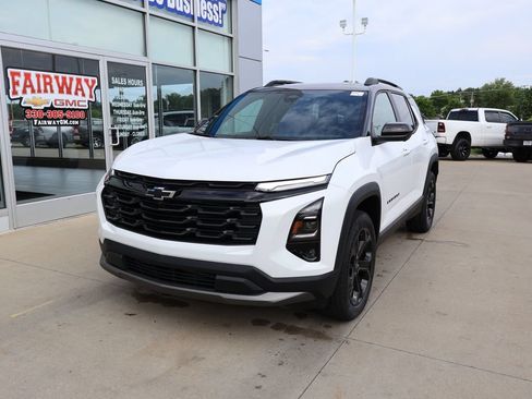 New 2026 Chevrolet Equinox LT w/ Convenience Package II AWD/4WD image 6