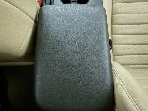 Used 2008 Ford Mustang GT image 16