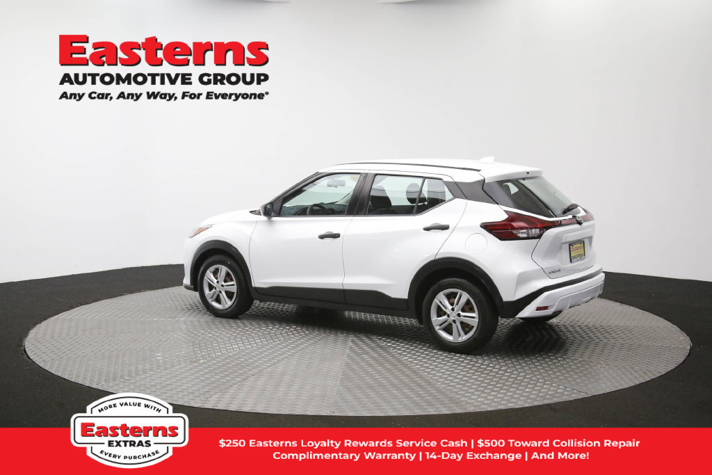 Used 2022 Nissan Kicks S FWD image 62