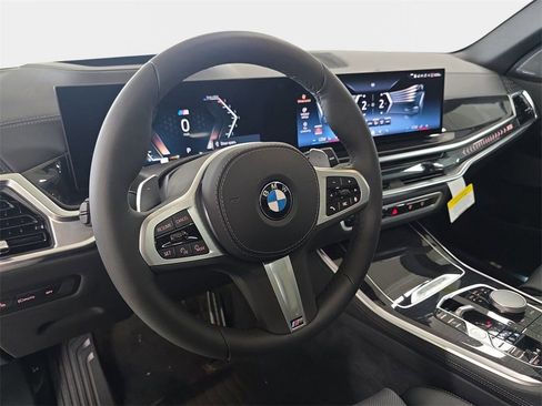 Used 2026 BMW X5 sDrive40i w/ M Sport Package RWD image 11