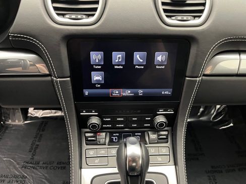 Used 2024 Porsche 718 Boxster GTS image 17