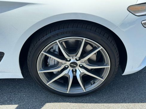 Used 2026 Genesis G70 2.5T image 12