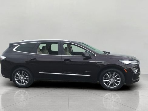 Certified 2022 Buick Enclave Avenir w/ Trailering Package, 5000 lbs. AWD/4WD image 4