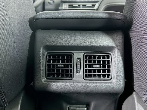 Used 2025 Toyota Camry LE image 28