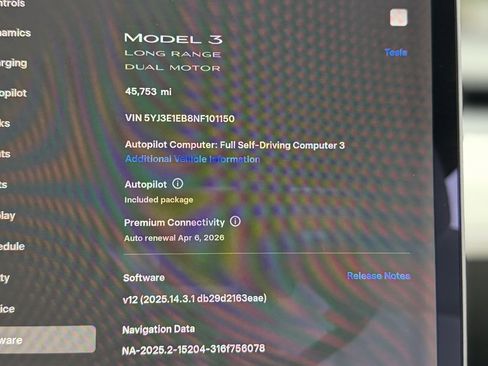 Used 2022 Tesla Model 3 Long Range image 52