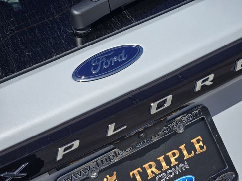 New 2026 Ford Explorer Active image 11