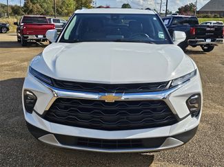 Used 2024 Chevrolet Blazer LT video 2