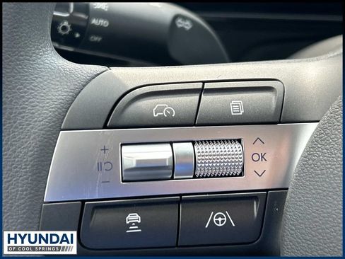 New 2027 Hyundai Kona SE FWD image 24