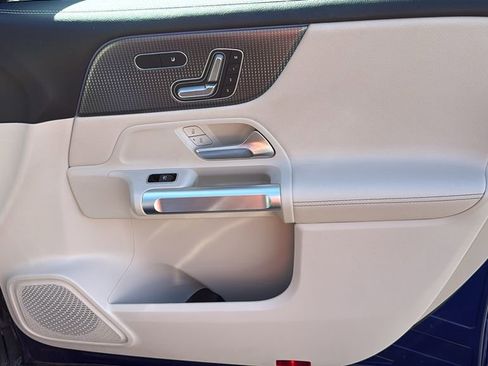 Certified 2021 Mercedes-Benz GLB 250 4MATIC w/ Premium Package image 14