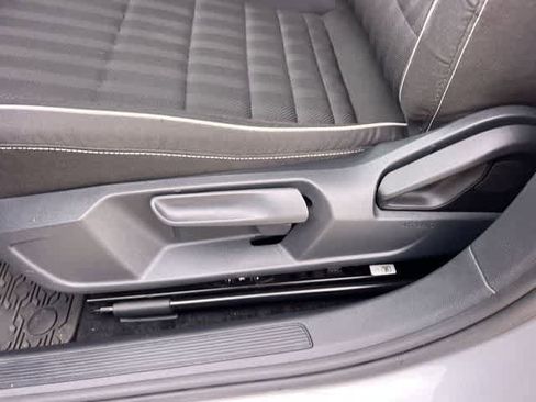 Used 2024 Volkswagen Jetta Sport FWD image 30