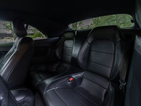 Used 2019 Ford Mustang GT Premium w/ Equipment Group 401A RWD image 13