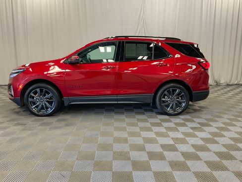 Used 2024 Chevrolet Equinox RS AWD/4WD image 9