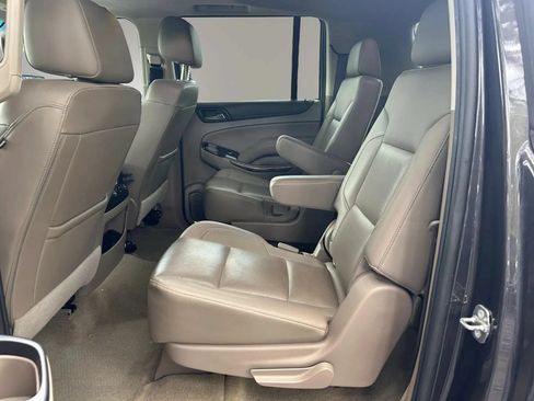 Used 2018 GMC Yukon XL SLT w/ HD Trailering Package RWD image 15