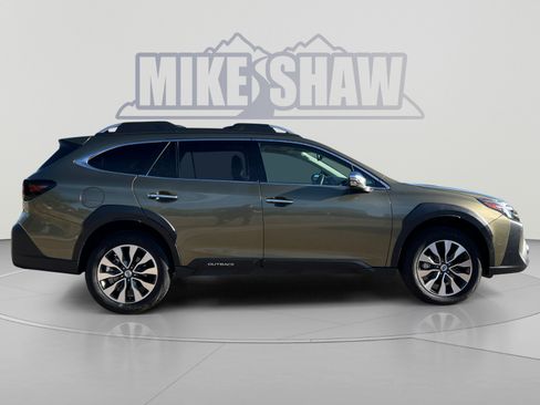 Used 2024 Subaru Outback Touring XT AWD/4WD image 6