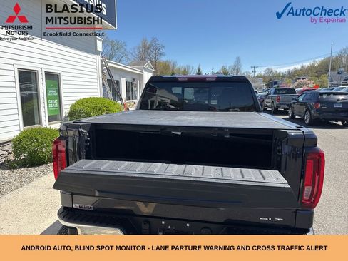 Used 2023 GMC Sierra 1500 SLT w/ SLT Premium Package AWD/4WD image 11